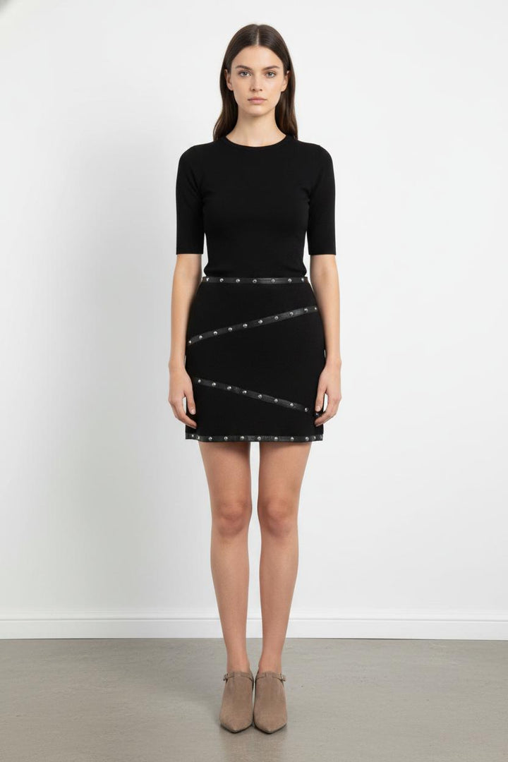 Jupe Courte Noire - Taille S/36 de la marque The Kooples | PARAD44815 - Vendu par Paradigme - Image 1