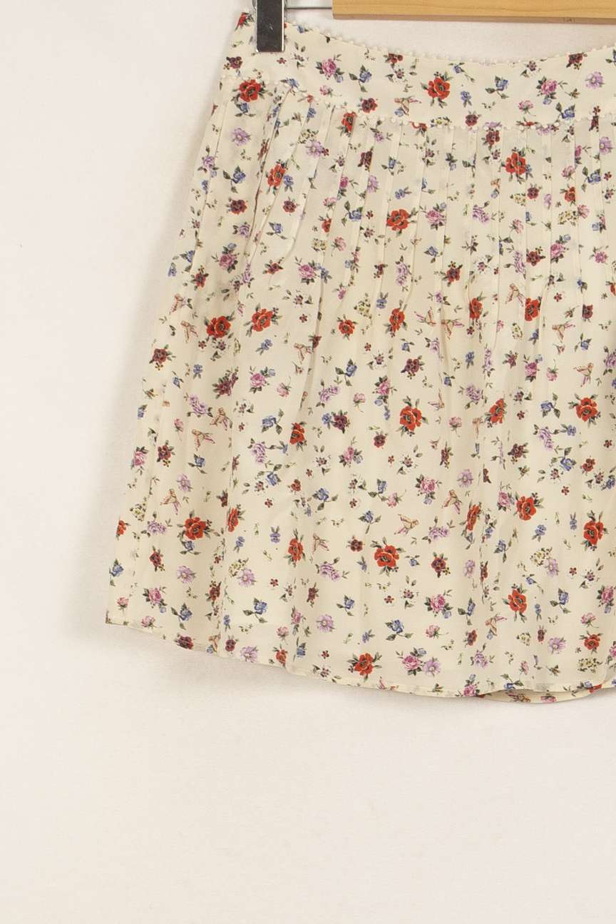 Jupe Courte Blanche et Fleurie - Taille S/36 de la marque The Kooples | PARAD45101 - Vendu par Paradigme - Image 3