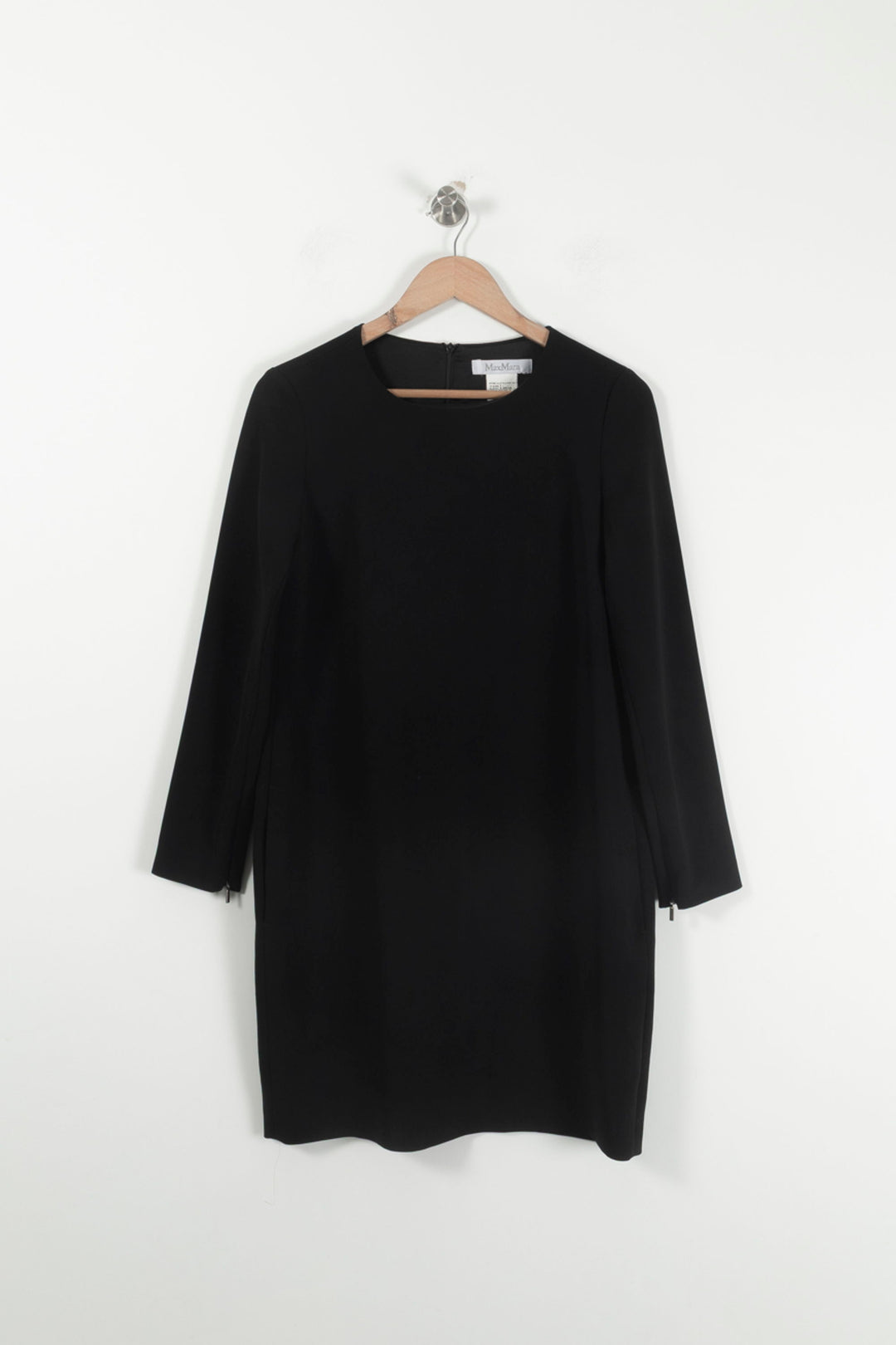 Robe noire - Taille M/38 de la marque Max Mara | PARAD45455 - Vendu par Paradigme - Image 2