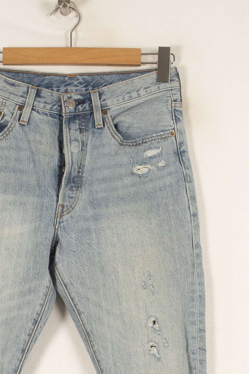 Jean bleu troué - Taille M/38 de la marque Levi's | PARAD45580 - Vendu par Paradigme - Image 2