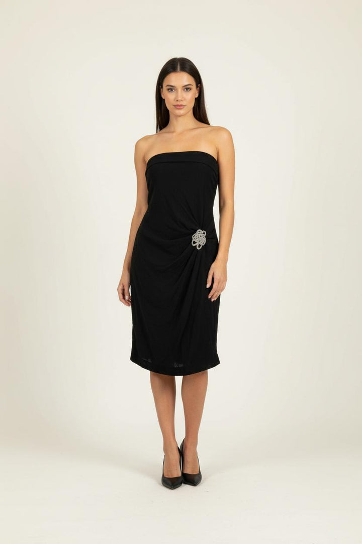 Robe noire avec détail - Taille L/40 de la marque Sandro | PARAD45590 - Vendu par Paradigme - Image 1