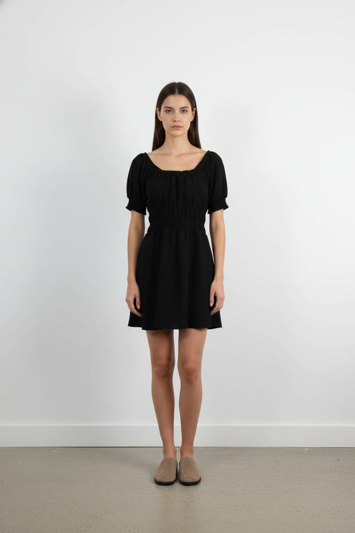 Robe Courte Noire - Taille L/40