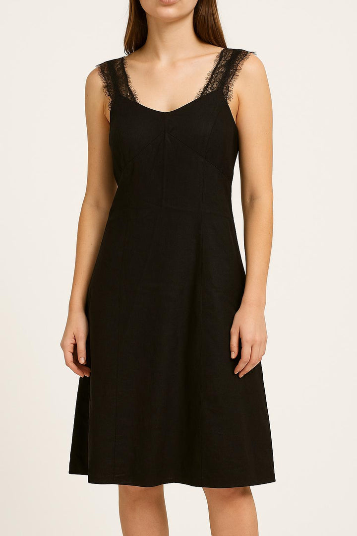 Robe Dentelle Noire - Taille XS/34 de la marque Comptoir des Cotonniers | PARAD46545 - Vendu par Paradigme - Image 1