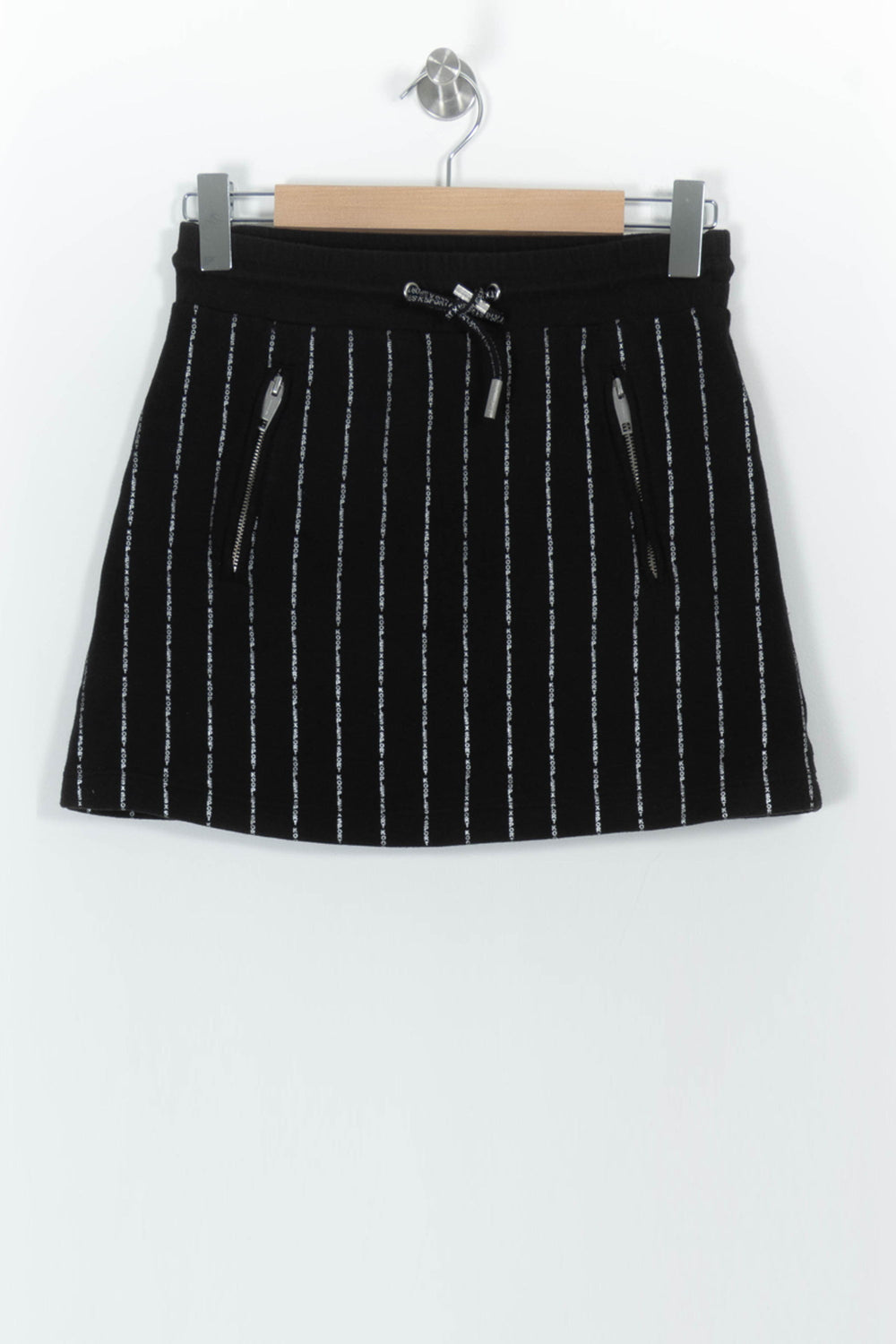 Jupe noire rayée - Taille S/36 de la marque The Kooples | PARAD47030 - Vendu par Paradigme - Image 2