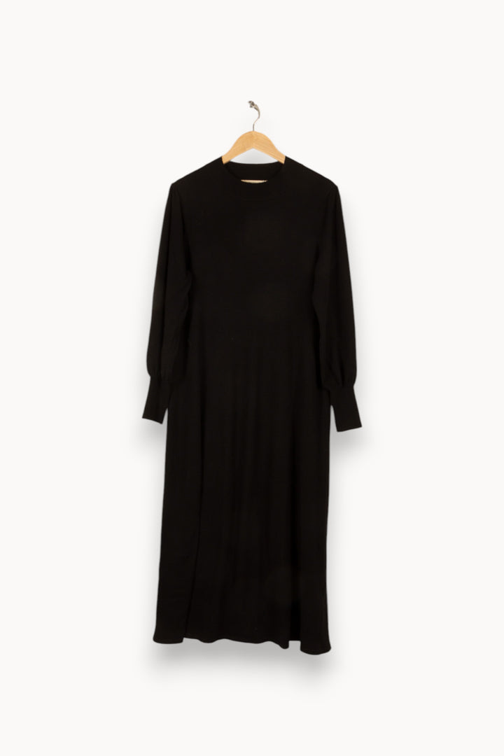 Robe longue noire - Taille L/40 de la marque La Fée Maraboutée | PARAD47120 - Vendu par Paradigme - Image 1