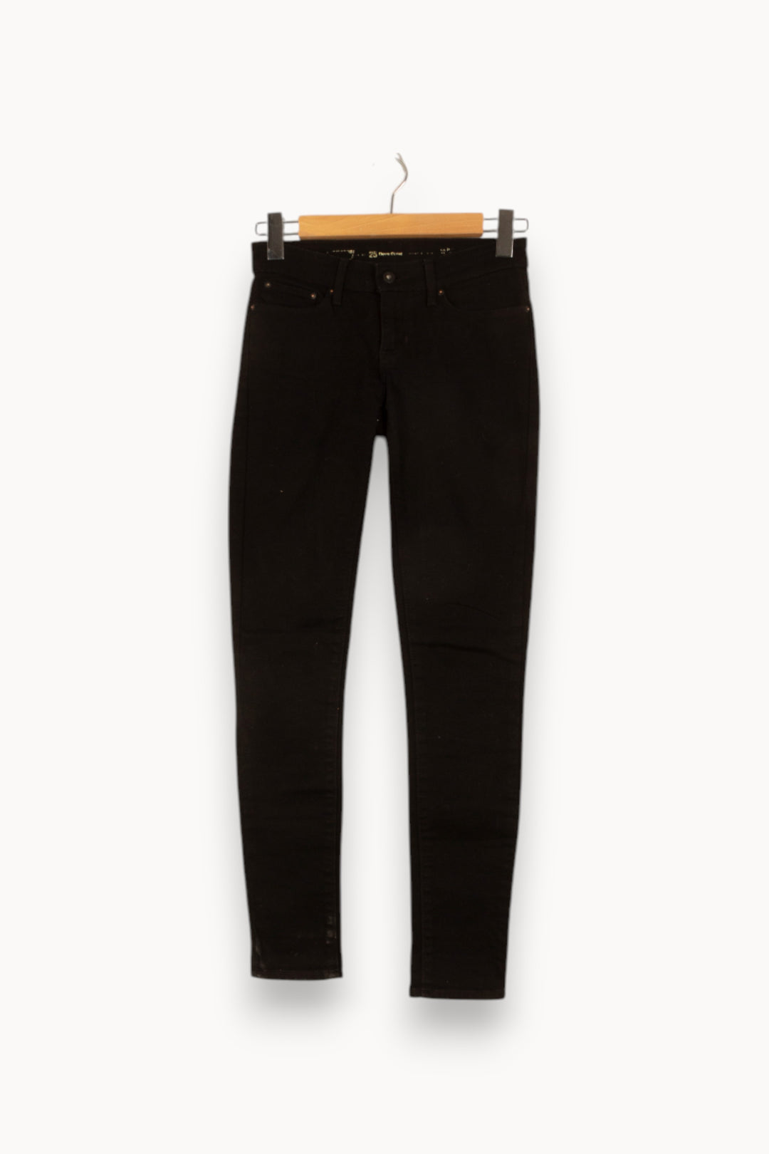 Jean noir - Taille XS/34 de la marque Levi's | PARAD47799 - Vendu par Paradigme - Image 1