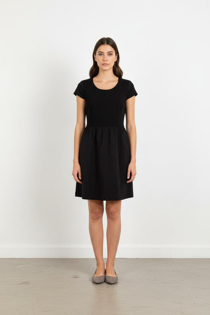 Robe noire - Taille M/38