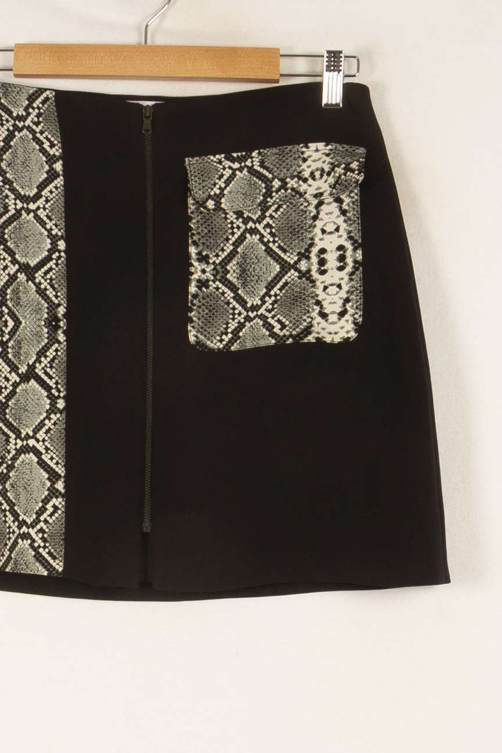 Jupe Courte Noire et Imprimée Python - Taille L/40 de la marque ZAPA | PARAD48494 - Vendu par Paradigme - Image 3