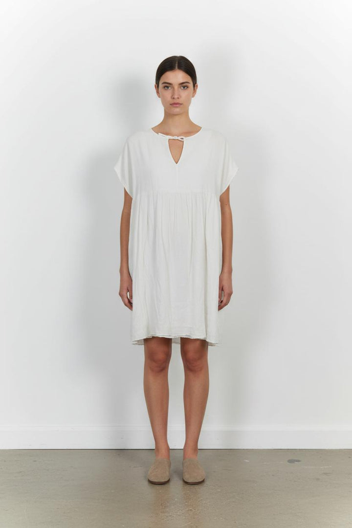 Robe Ample Blanche - Taille XS/34 de la marque American Vintage | PARAD49127 - Vendu par Paradigme - Image 1