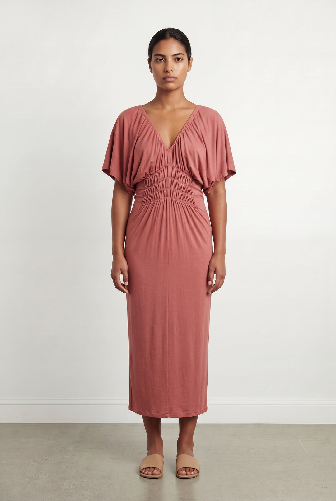 Robe Midi Rose - Taille L/40 de la marque Bérénice | PARAD49252 - Vendu par Paradigme - Image 1
