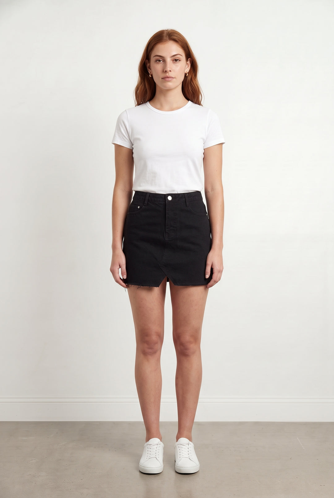 Jupe En Jean Noire - Taille M/38 de la marque Maje | PARAD49282 - Vendu par Paradigme - Image 1