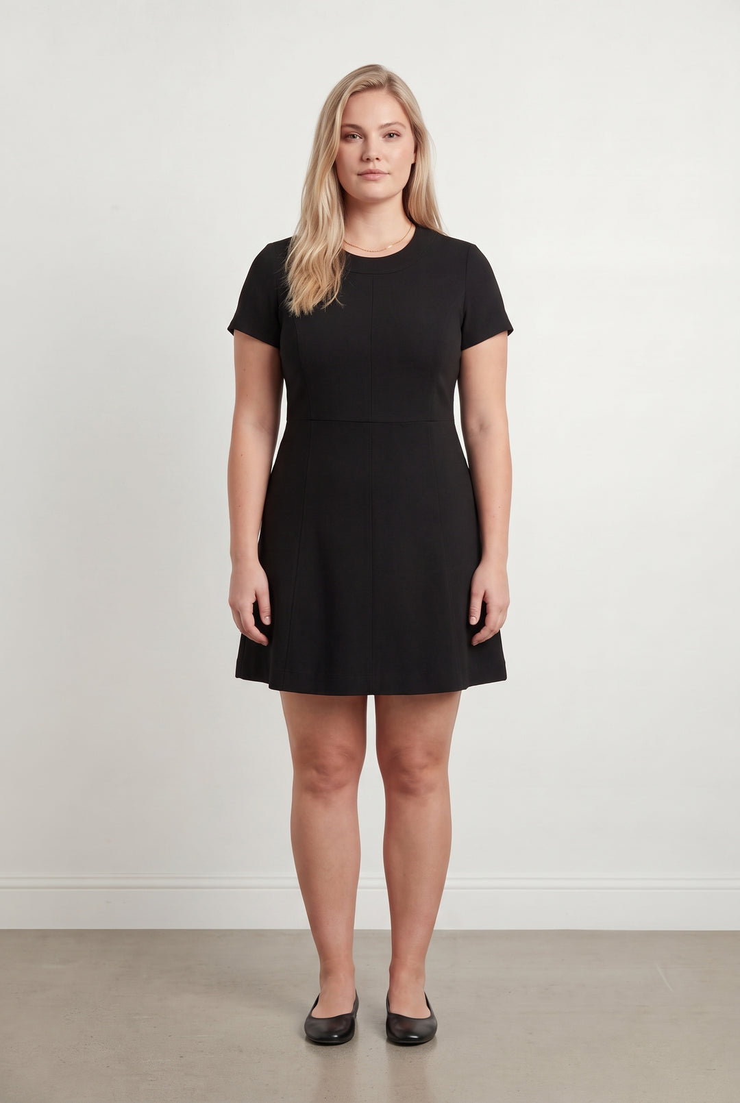 Robe Noire - Taille XL/42 de la marque IKKS | PARAD49437 - Vendu par Paradigme - Image 1