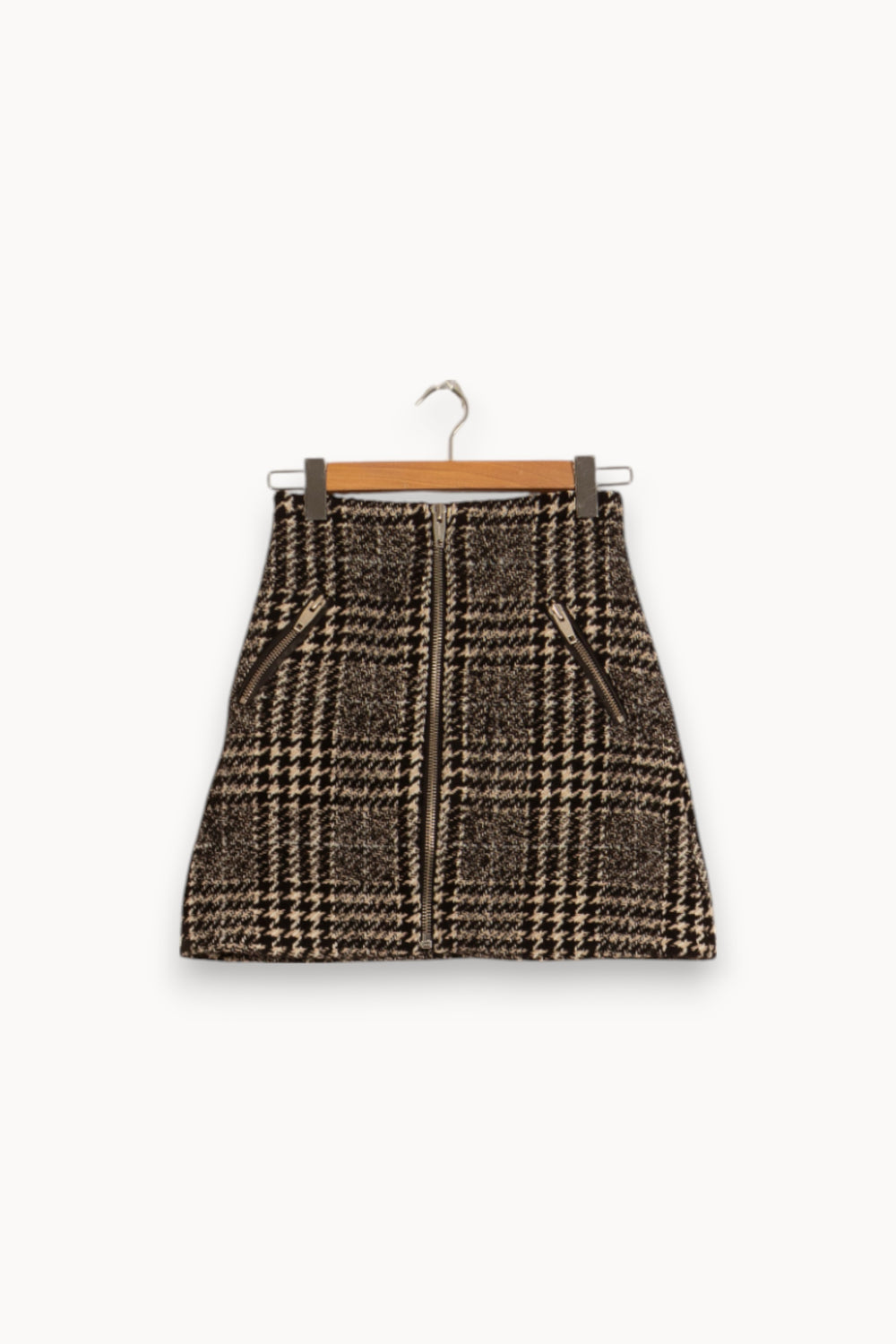 Jupe Courte Noire et Blanche - Taille S/36 de la marque The Kooples | PARAD49455 - Vendu par Paradigme - Image 2