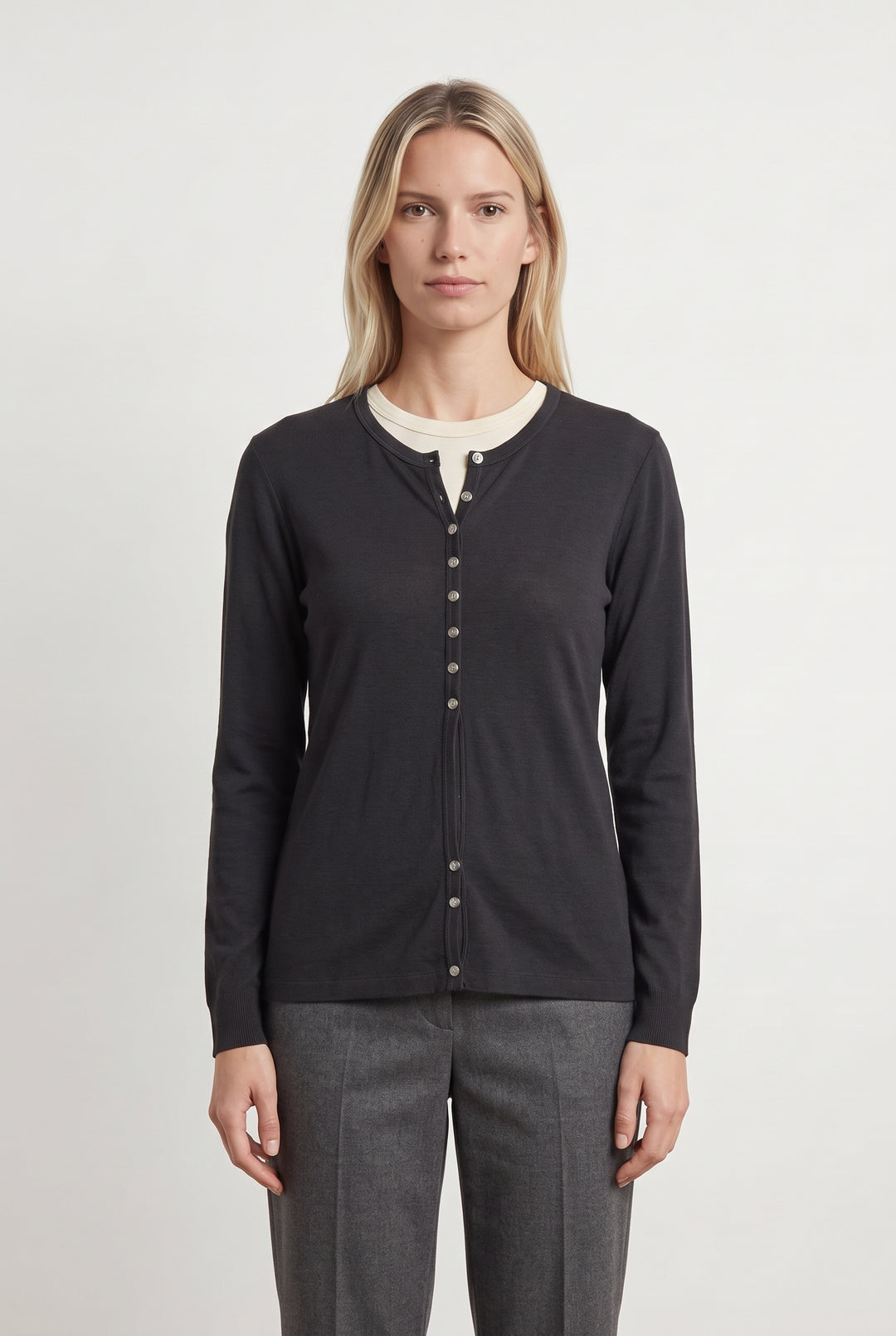 Cardigan Gris - Taille M/38 de la marque Agnès b. | PARAD49560 - Vendu par Paradigme - Image 1