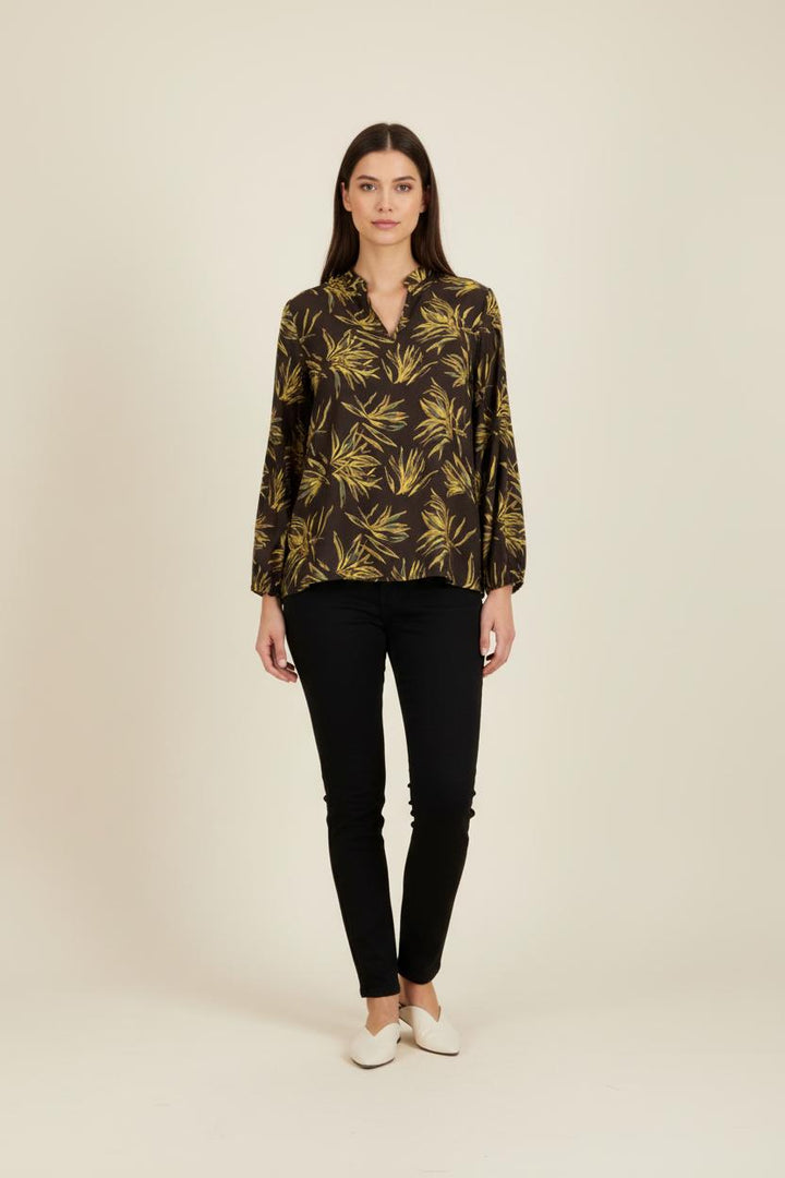 Blouse Noire et Jaune - Taille XL/42 de la marque La Fée Maraboutée | PARAD50047 - Vendu par Paradigme - Image 1