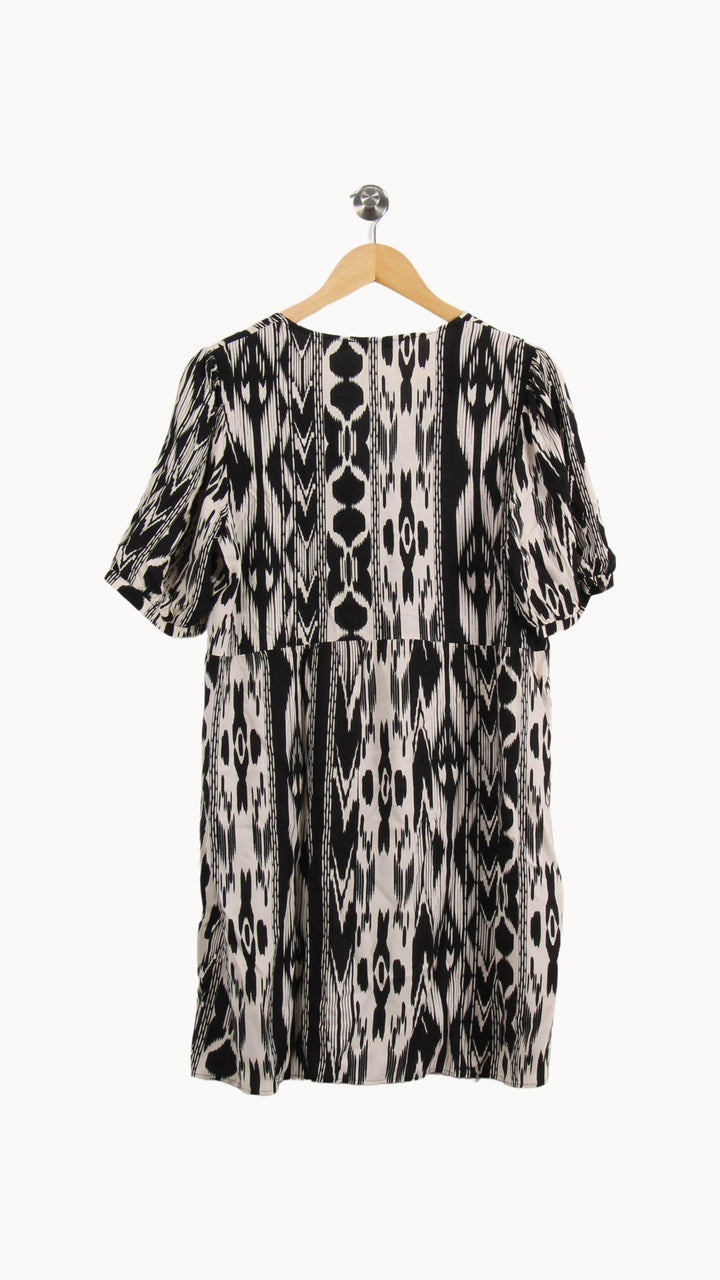 Robe Noire et Blanche - Taille L/40 de la marque La Fée Maraboutée | PARAD50528 - Vendu par Paradigme - Image 4