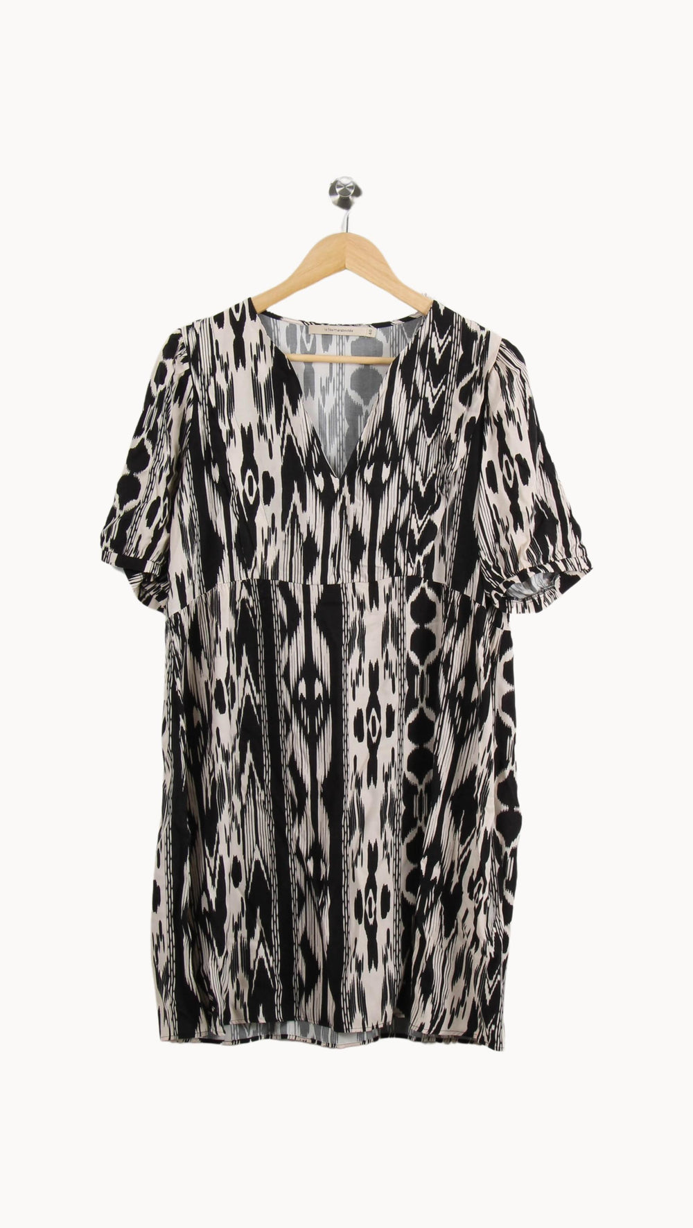 Robe Noire et Blanche - Taille L/40 de la marque La Fée Maraboutée | PARAD50528 - Vendu par Paradigme - Image 2