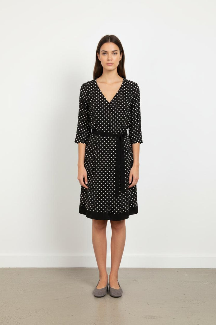 Robe Noire et Blanche - Taille M/38