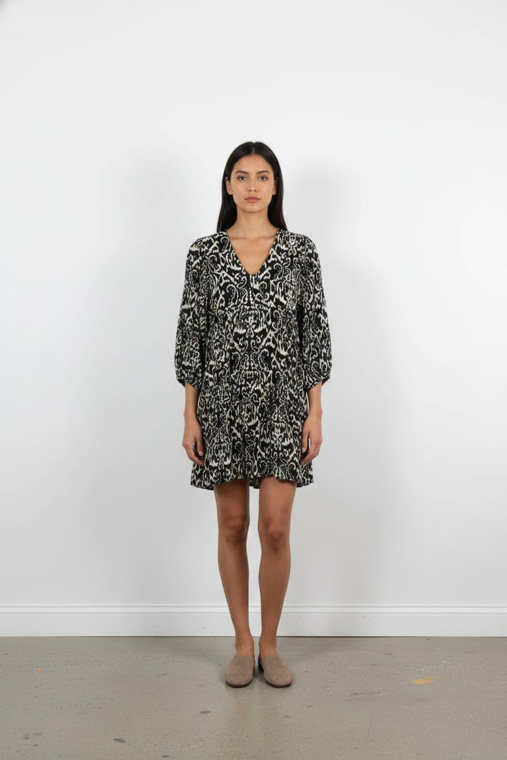 Robe Noire et Blanche - Taille M/38