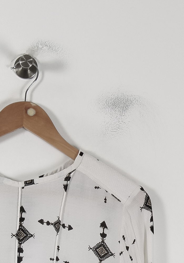 Robe Courte Blanche et Noire - Taille S/36 de la marque IKKS | PARAD51213 - Vendu par Paradigme - Image 3