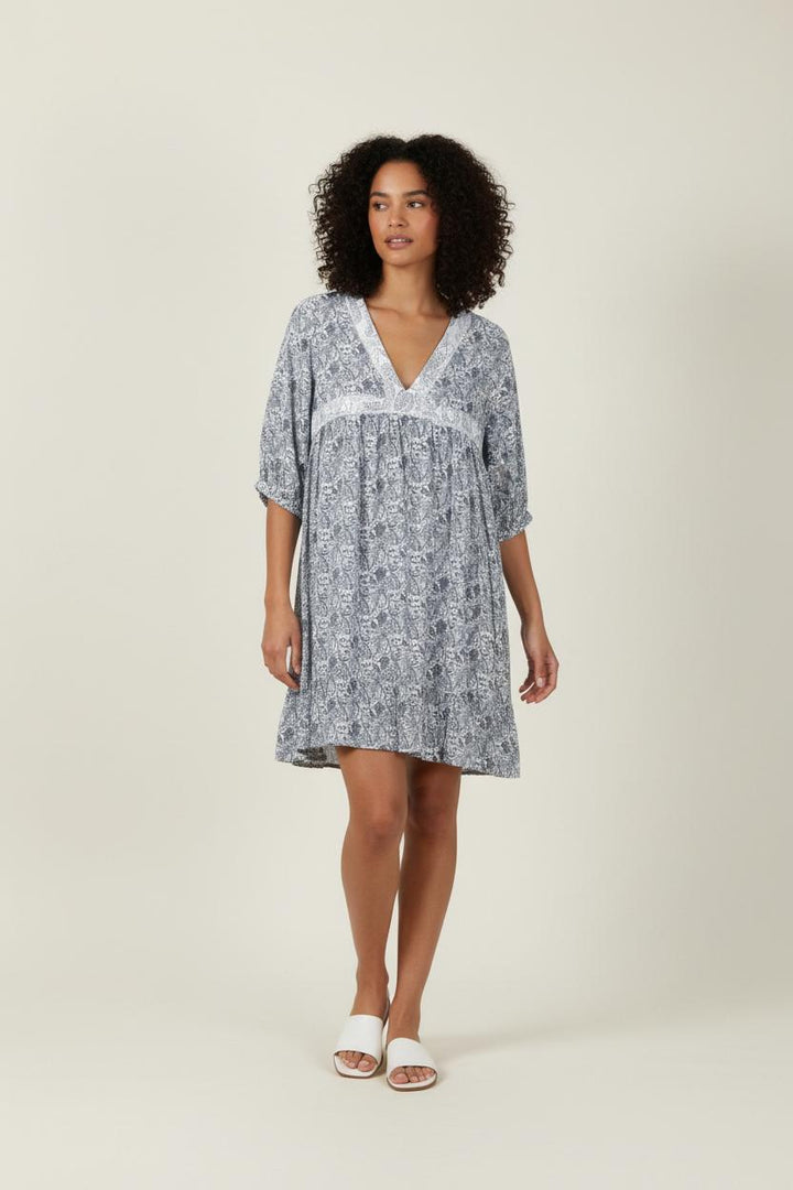 Robe Courte Blanche et Bleue - Taille S/36 de la marque IKKS | PARAD51235 - Vendu par Paradigme - Image 1
