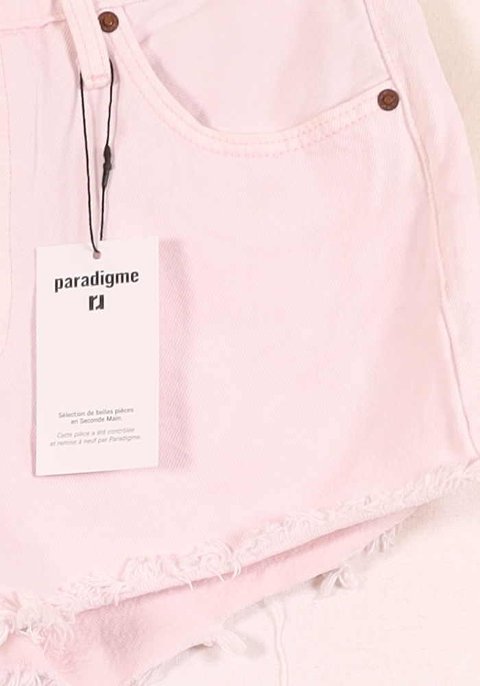 Short en Jean Rose - Taille M/38 de la marque Levi's | PARAD52012 - Vendu par Paradigme - Image 3