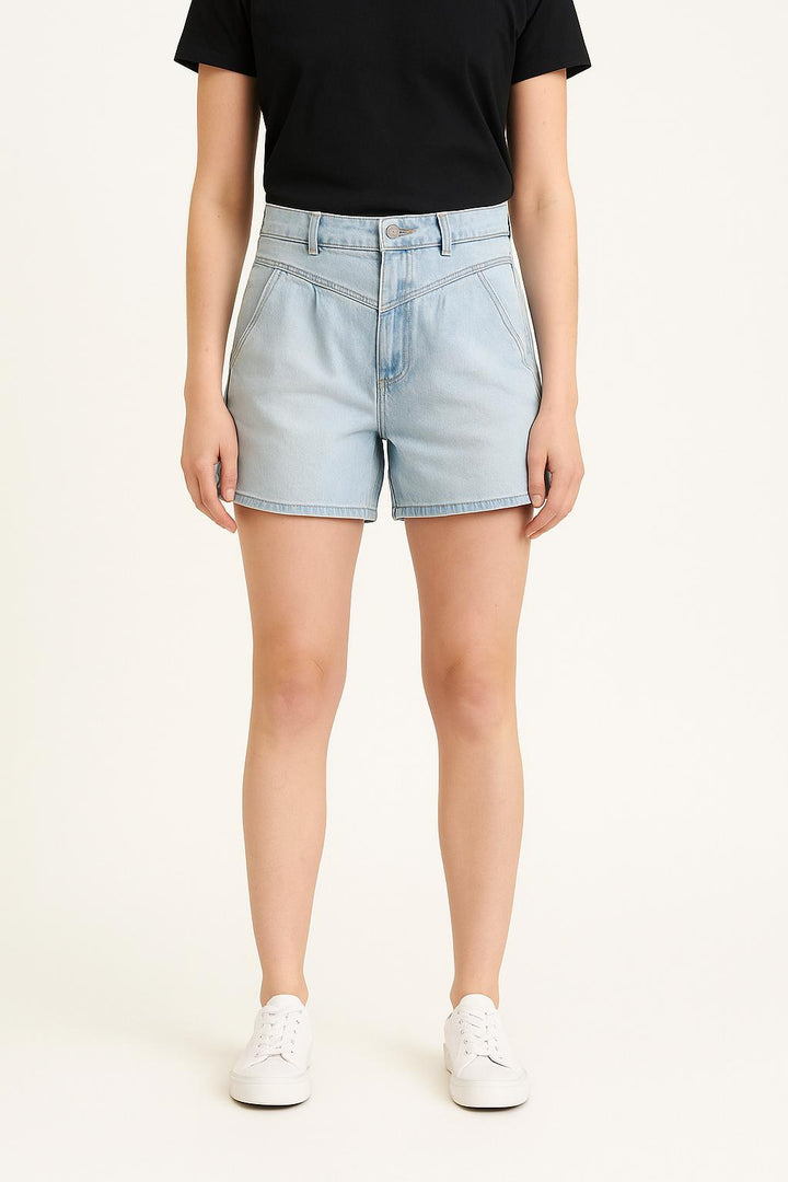 Short en Jean Bleu Clair - Taille S/36 de la marque ba&sh | PARAD52093 - Vendu par Paradigme - Image 1
