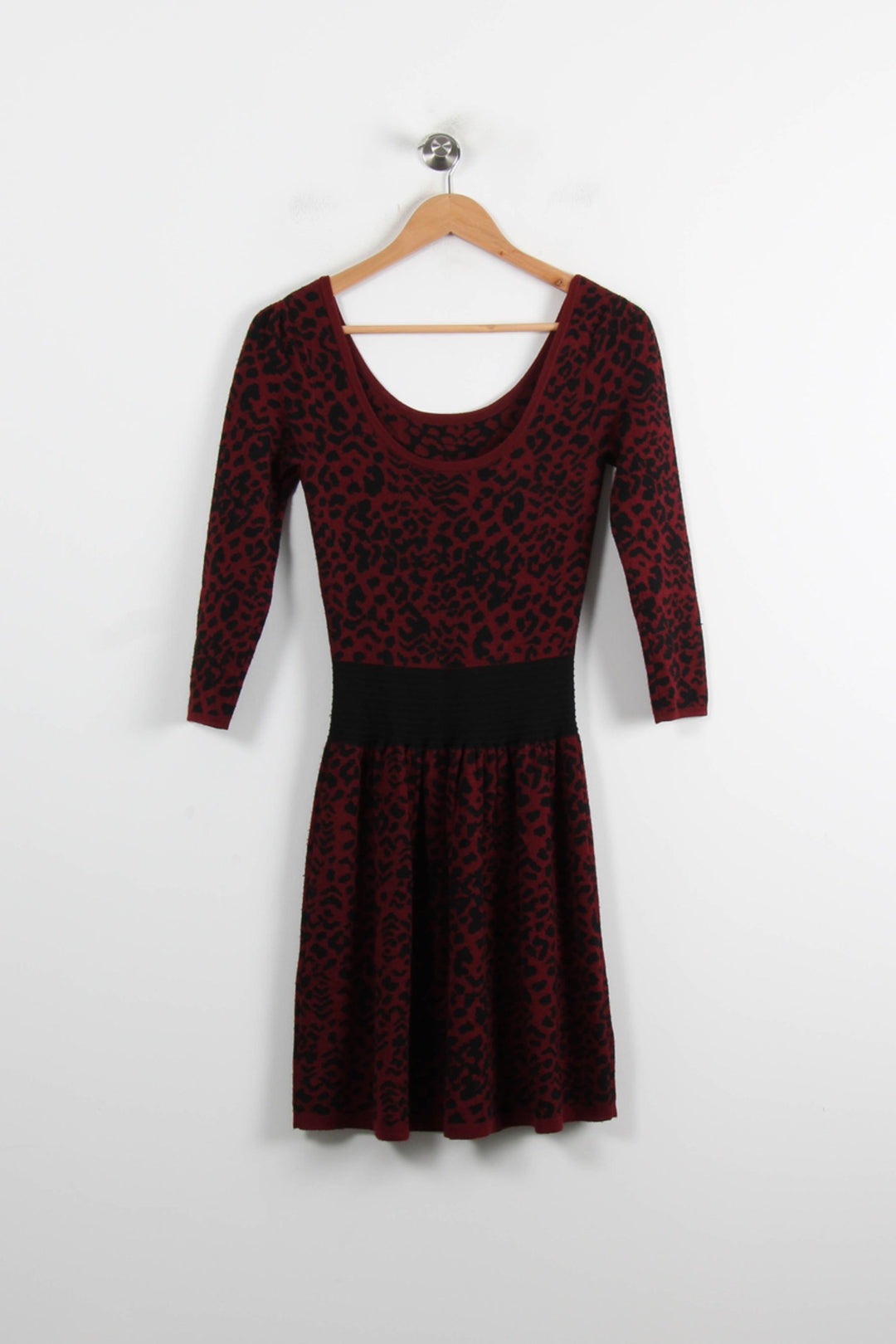 Robe Midi Bordeaux et Noire - Taille S/36 de la marque Sandro | PARAD52153 - Vendu par Paradigme - Image 4