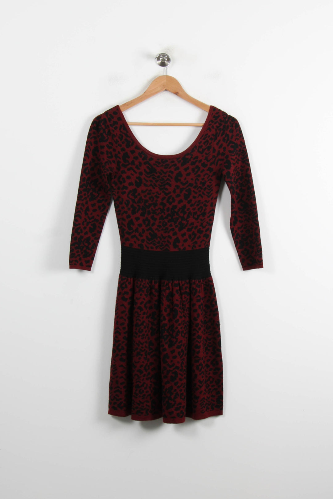 Robe Midi Bordeaux et Noire - Taille S/36 de la marque Sandro | PARAD52153 - Vendu par Paradigme - Image 2