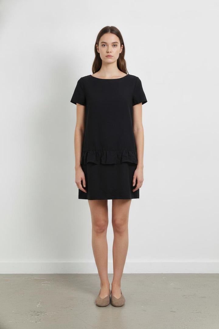 Robe Volantée Noire - Taille L/40 de la marque ba&sh | PARAD52202 - Vendu par Paradigme - Image 1
