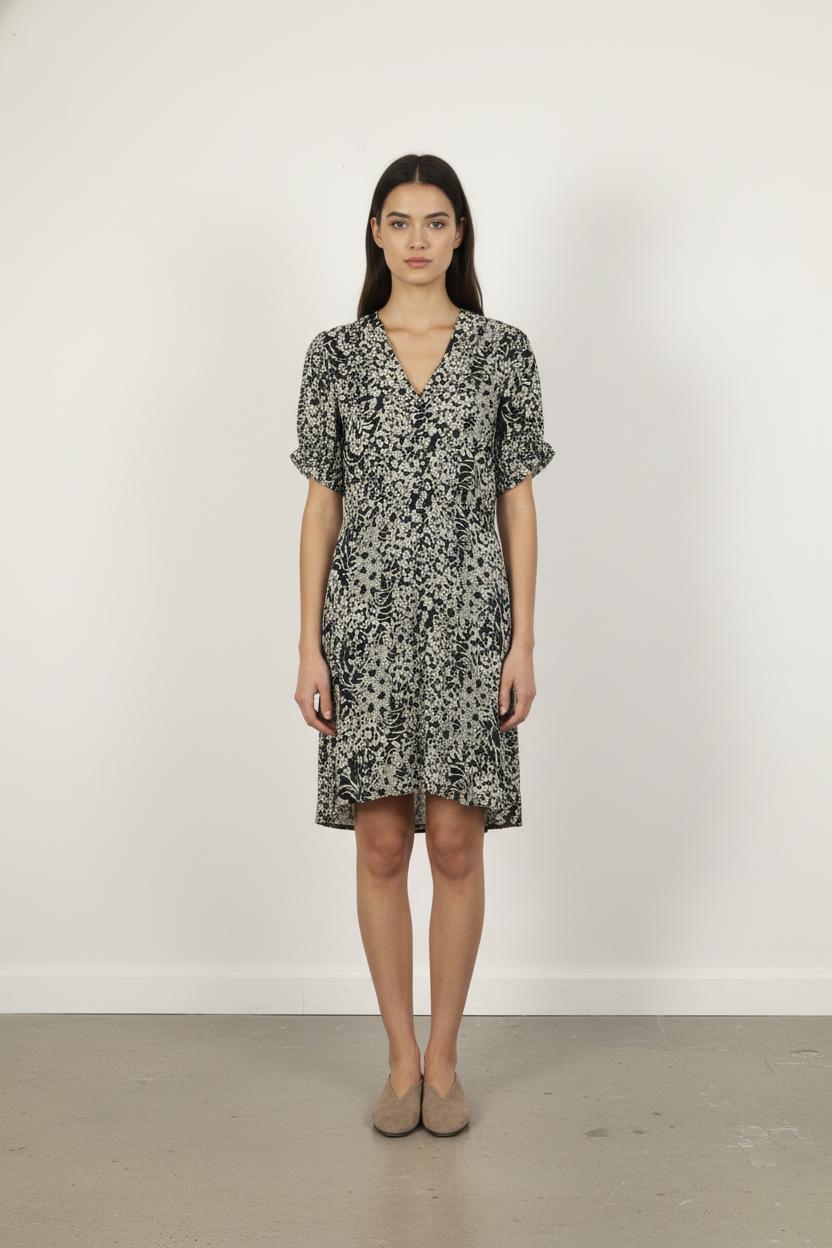 Robe Fleurie Noire et Blanche - Taille L/40