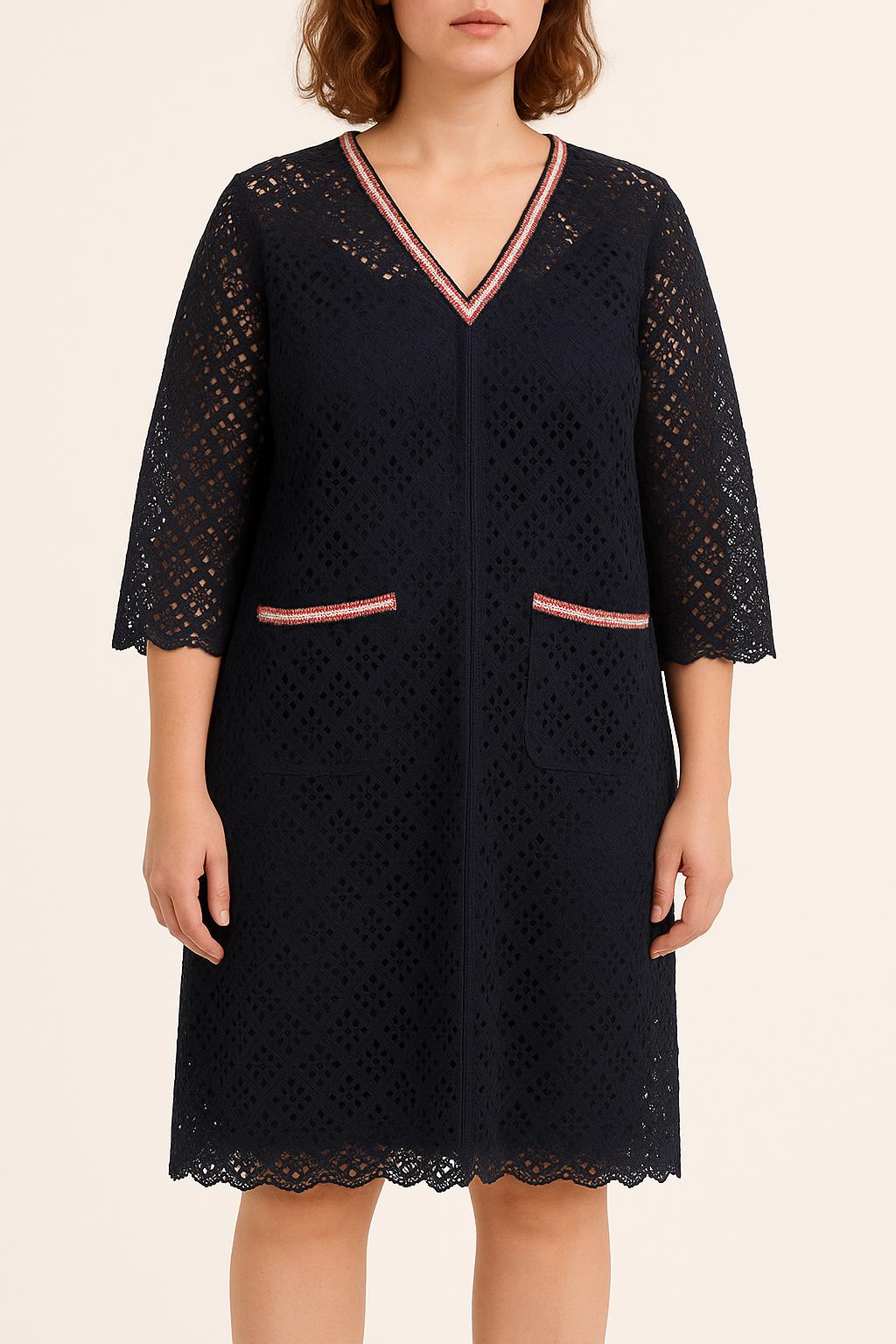 Robe Dentelle Bleue - Taille XL/42 de la marque Sandro | PARAD52498 - Vendu par Paradigme - Image 1