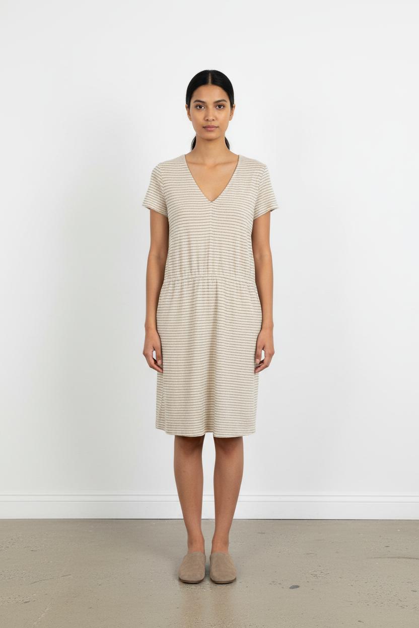 Robe Courte Beige et Blanche - Taille M/38