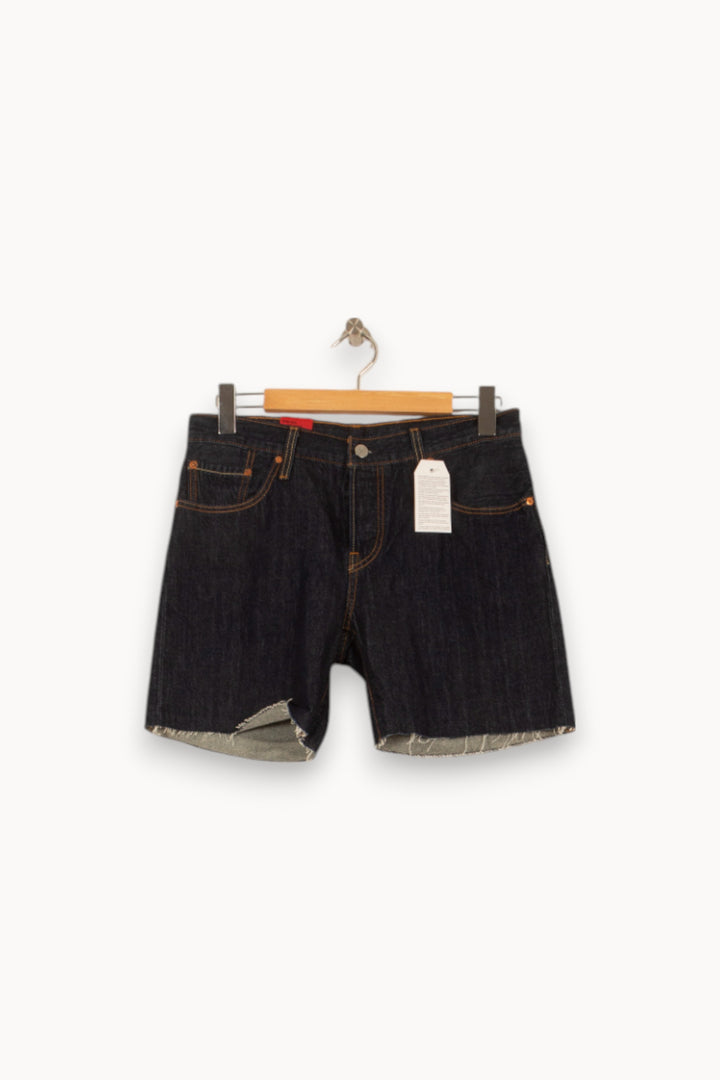 Short en Jean Bleu - Taille M/38 de la marque Levi's | PARAD53814 - Vendu par Paradigme - Image 2