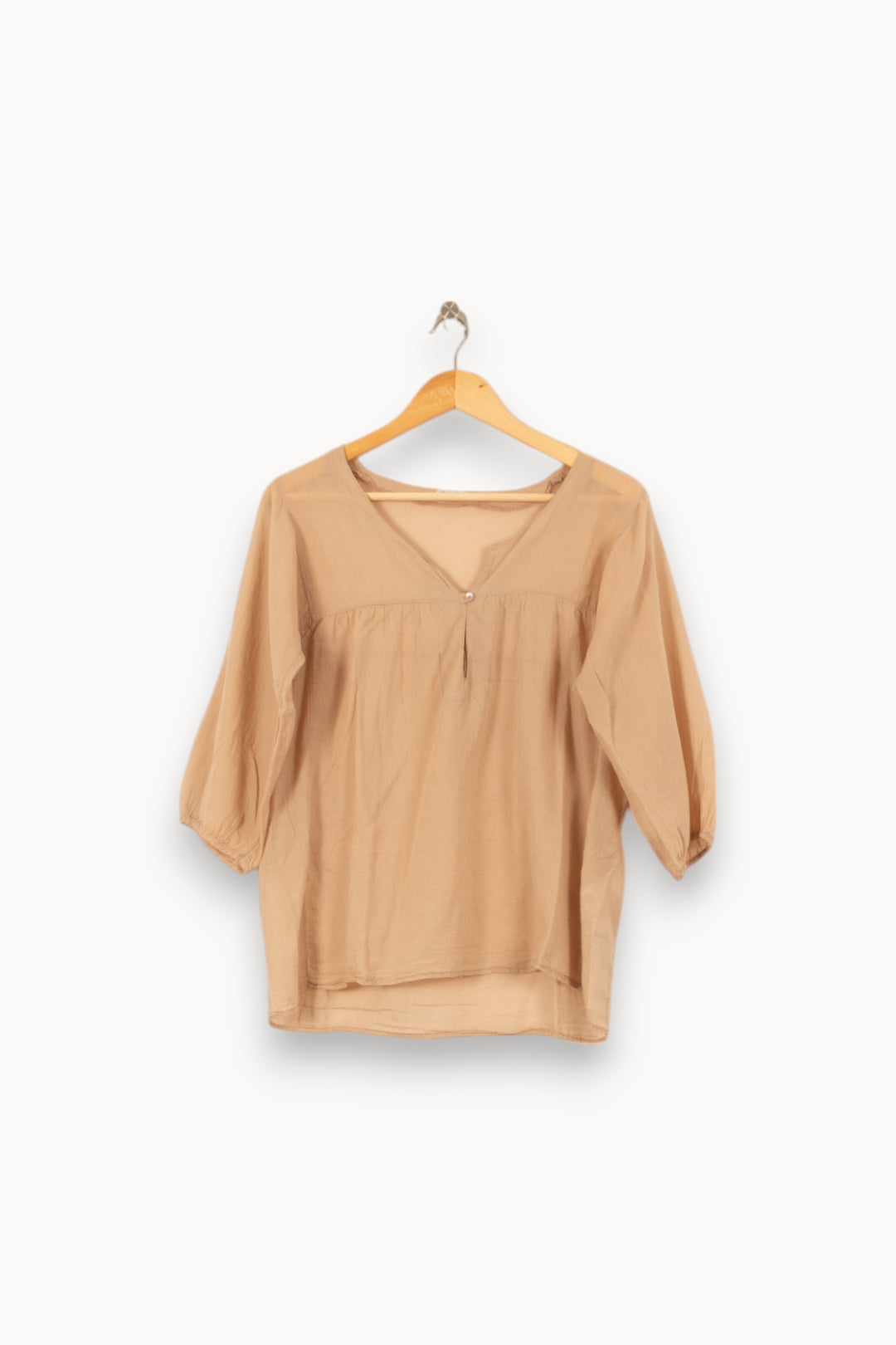 Blouse Beige - Taille S/36 de la marque American Vintage | PARAD53830 - Vendu par Paradigme - Image 2