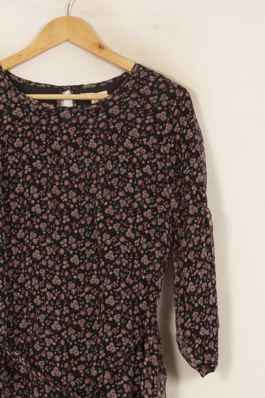 Robe Courte Noire à Fleurs - Taille S/36 de la marque Louise Misha | PARAD54859 - Vendu par Paradigme - Image 3