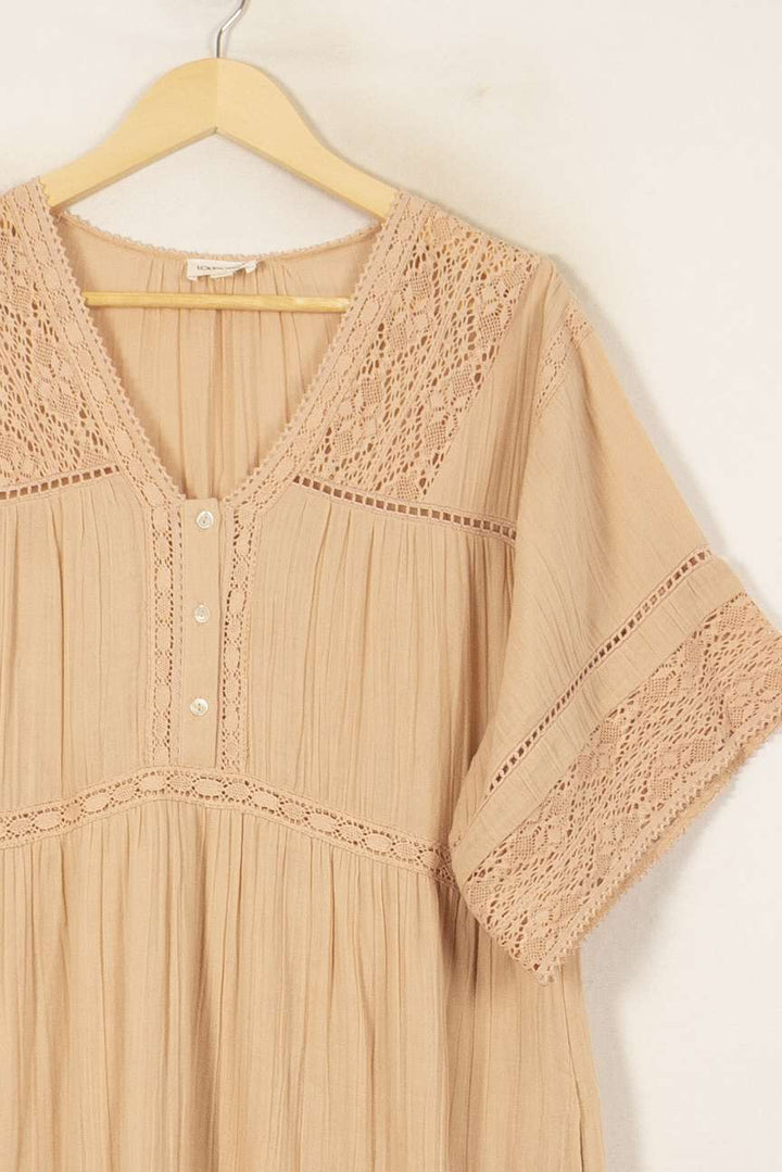 Robe Longue Beige - Taille M/38 de la marque Louise Misha | PARAD55012 - Vendu par Paradigme - Image 3