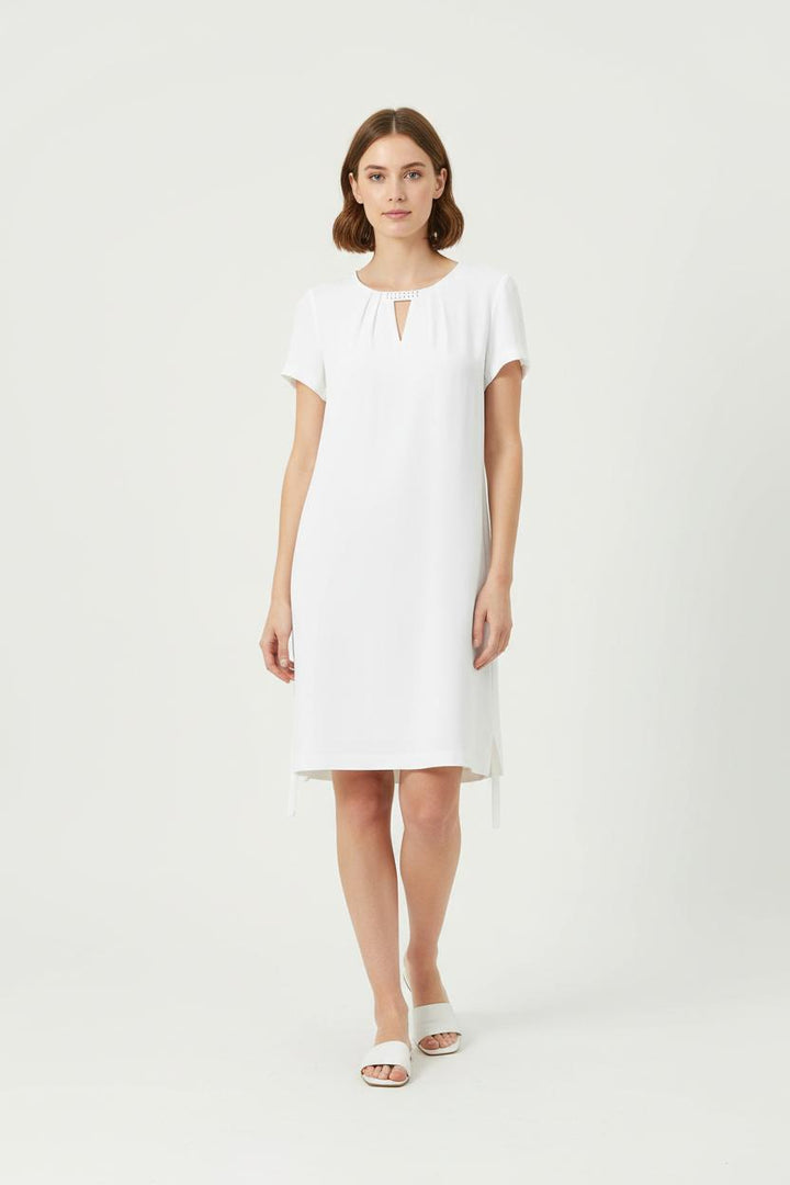 Robe Courte Blanche - Taille M/38 de la marque One Step | PARAD55583 - Vendu par Paradigme - Image 1