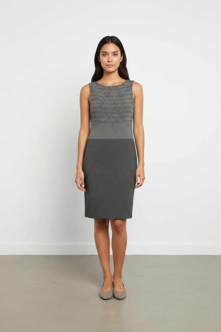 Robe Sans Manches Grise et Noire - Taille S/36