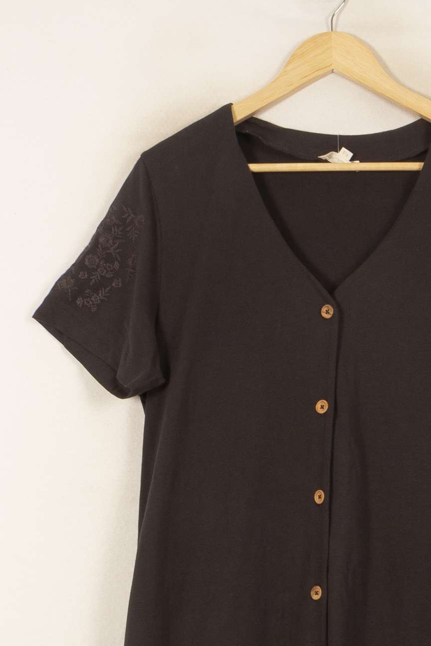 Robe Boutonnée Noire - Taille S/36 de la marque Louise Misha | PARAD56023 - Vendu par Paradigme - Image 3