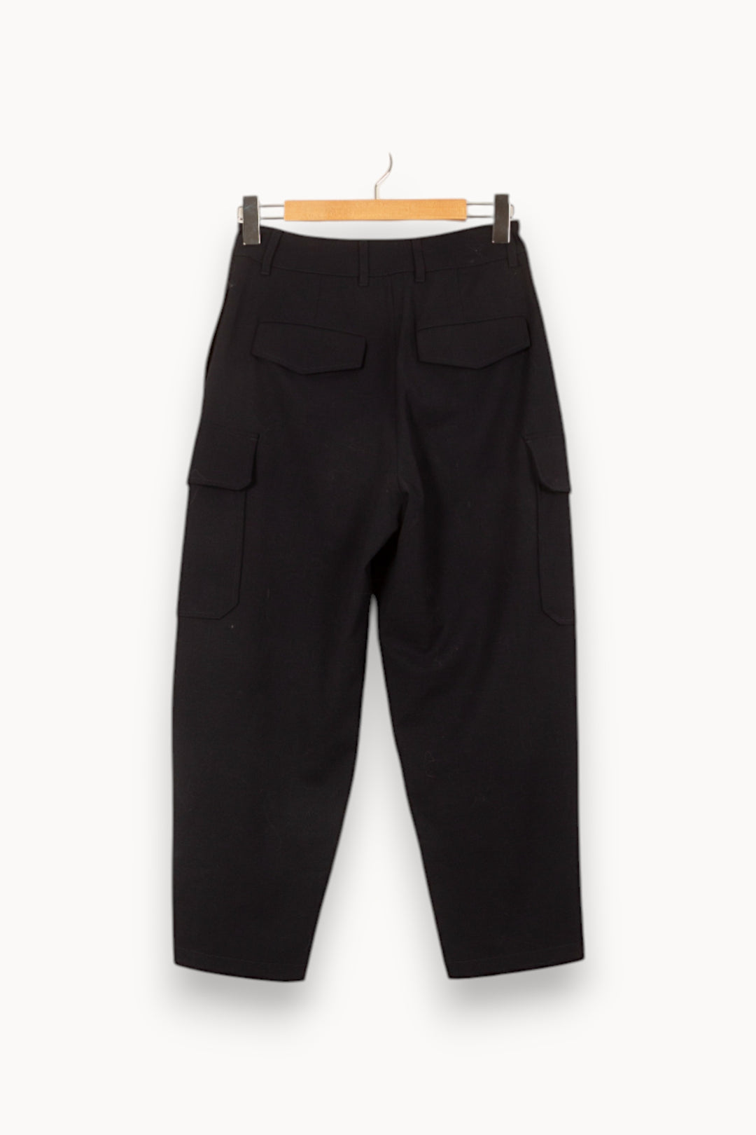 Pantalon Cargo Noir - Taille XS/34 de la marque Weekend Max Mara | PARAD56126 - Vendu par Paradigme - Image 4