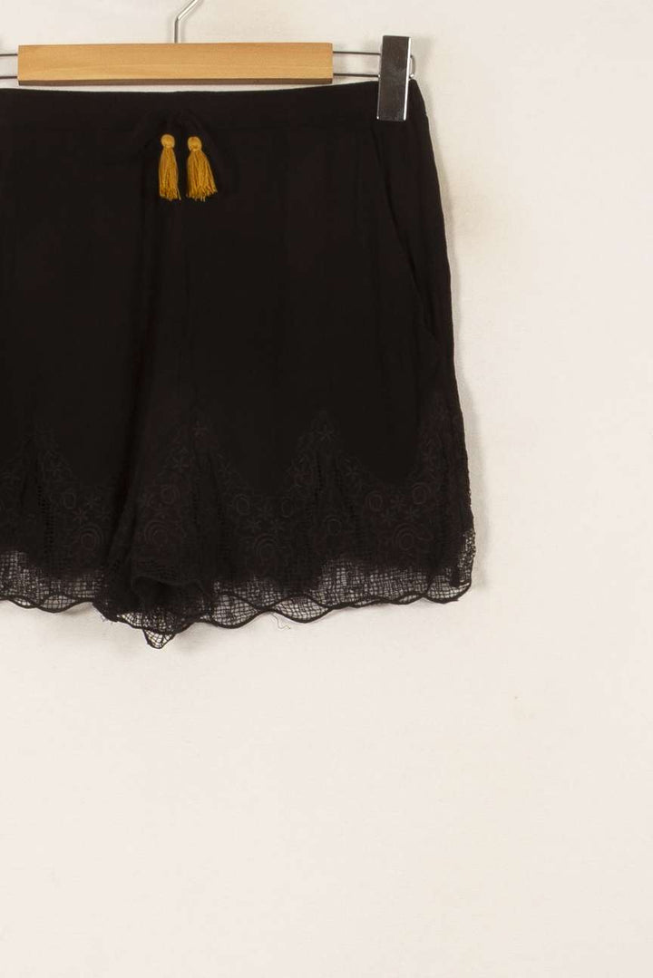 Short Noir - Taille XS/34 de la marque Louise Misha | PARAD56157 - Vendu par Paradigme - Image 3