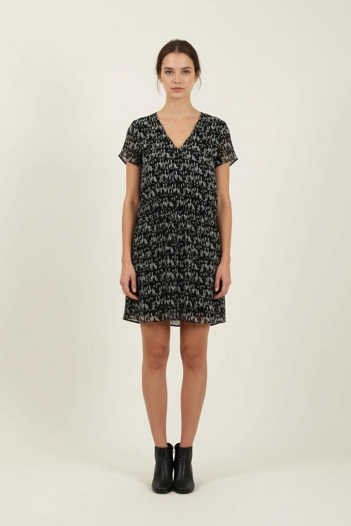 Robe Noire et Blanche - Taille XL/42 de la marque IKKS | PARAD56446 - Vendu par Paradigme - Image 1