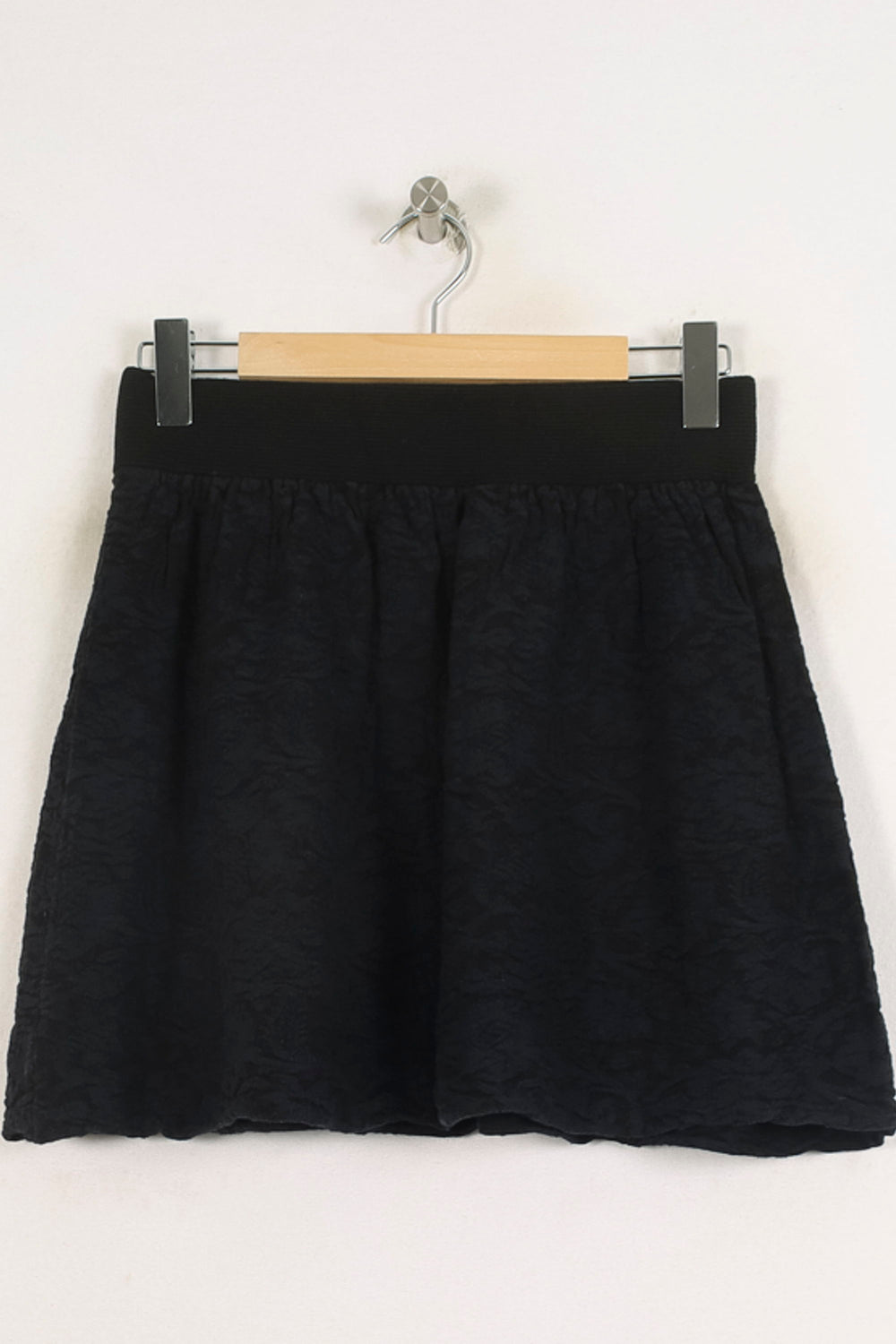 Jupe Courte Noire - Taille M/38 de la marque Claudie Pierlot | PARAD56890 - Vendu par Paradigme - Image 2