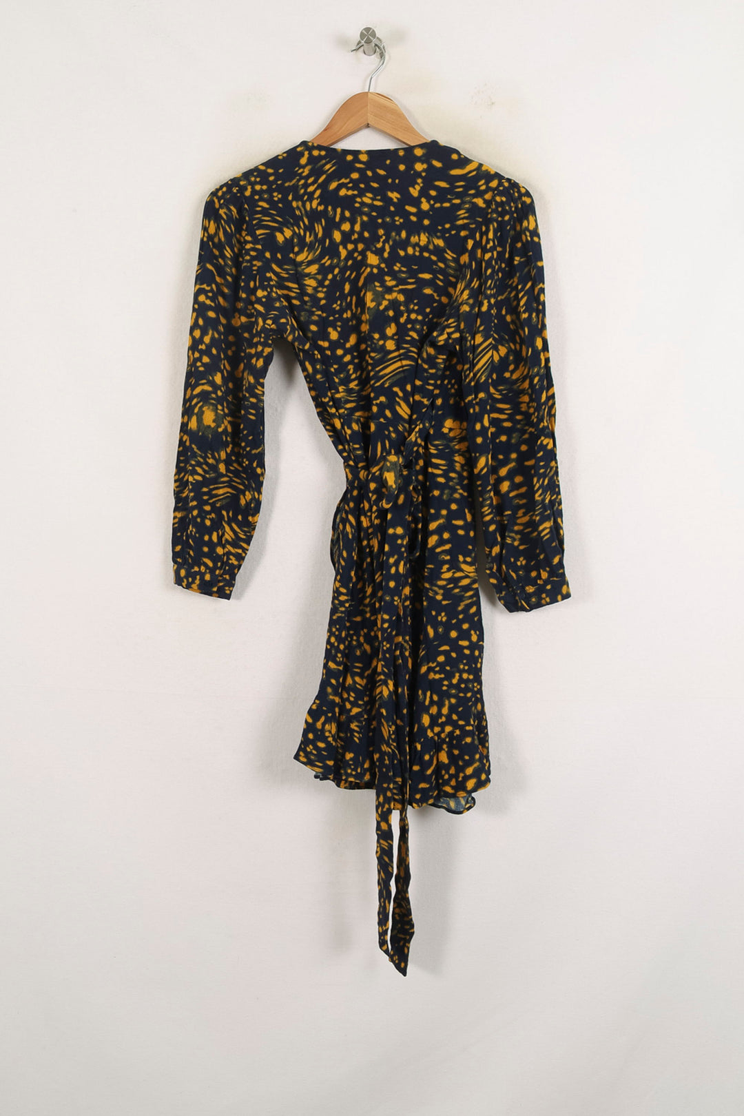 Robe Portefeuille Bleu Marine et Jaune - Taille M/38 de la marque Maje | PARAD57035 - Vendu par Paradigme - Image 4