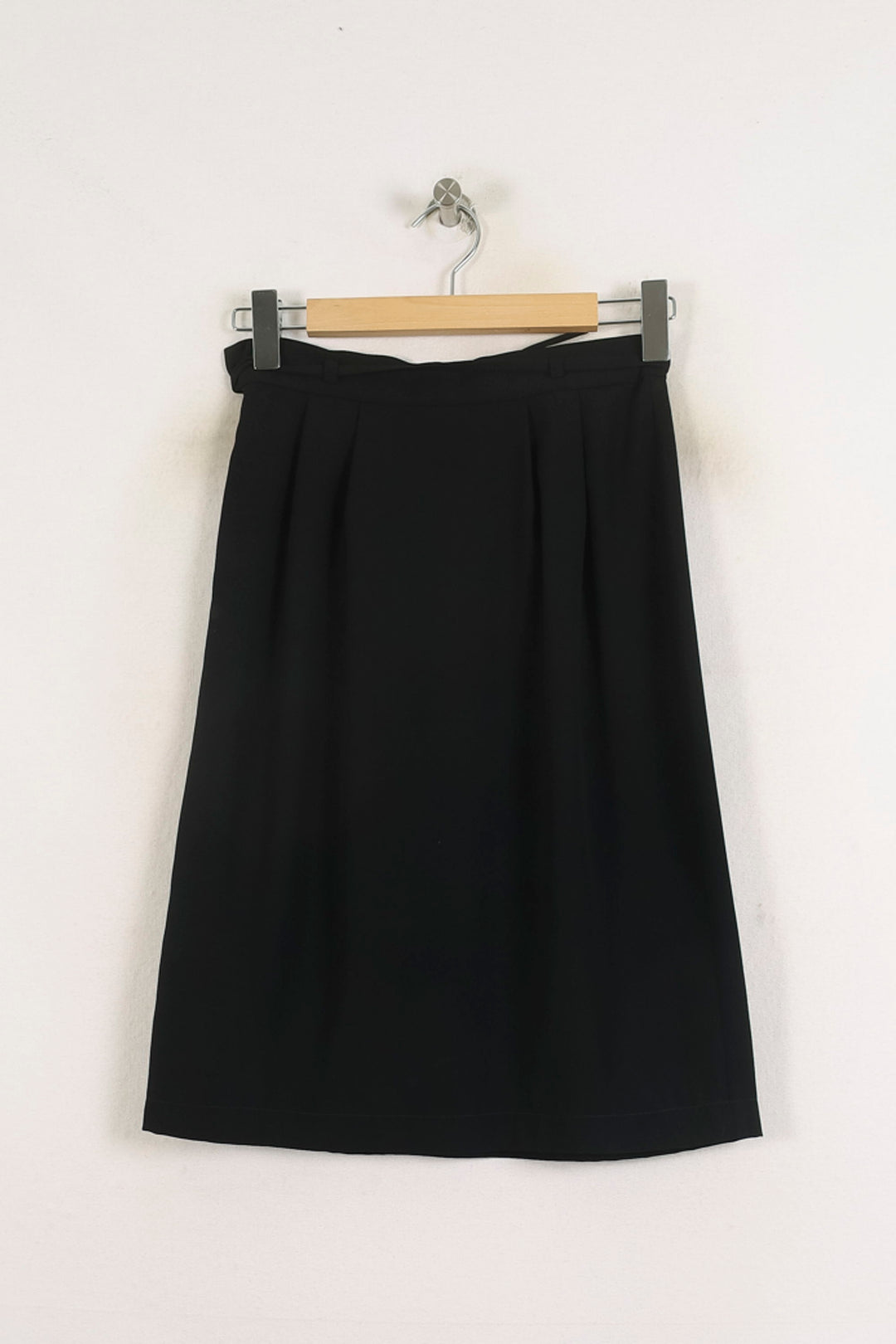 Jupe Midi Noire - Taille M/38 de la marque Agnès b. | PARAD57077 - Vendu par Paradigme - Image 4