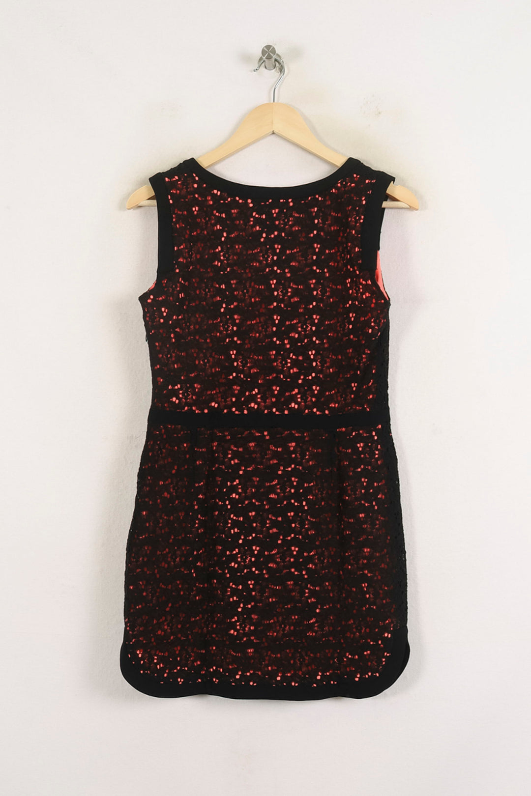 Robe Droite Noire et Rouge - Taille M/38 de la marque Sandro | PARAD57240 - Vendu par Paradigme - Image 2