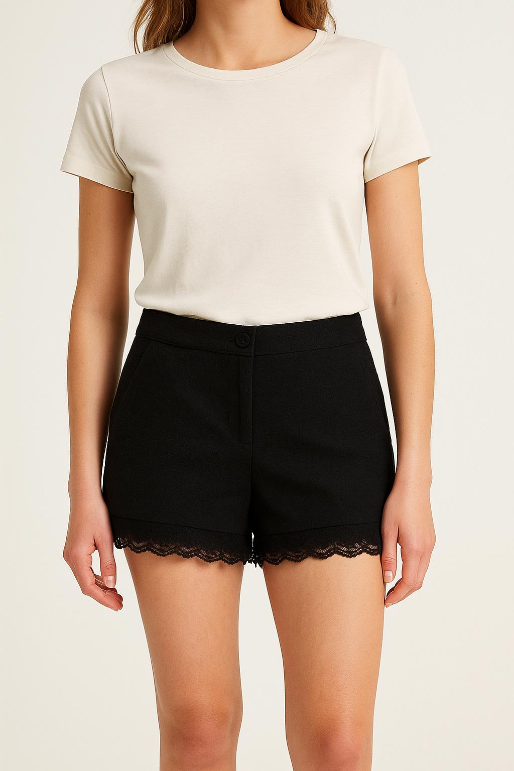 Short Noir - Taille M/38 de la marque Claudie Pierlot | PARAD57512 - Vendu par Paradigme - Image 1