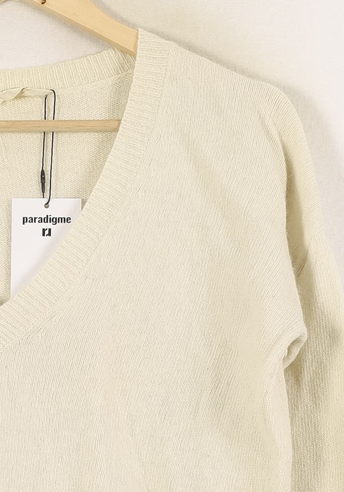 Pull Blanc - Taille M/38 de la marque American Vintage | PARAD57662 - Vendu par Paradigme - Image 3