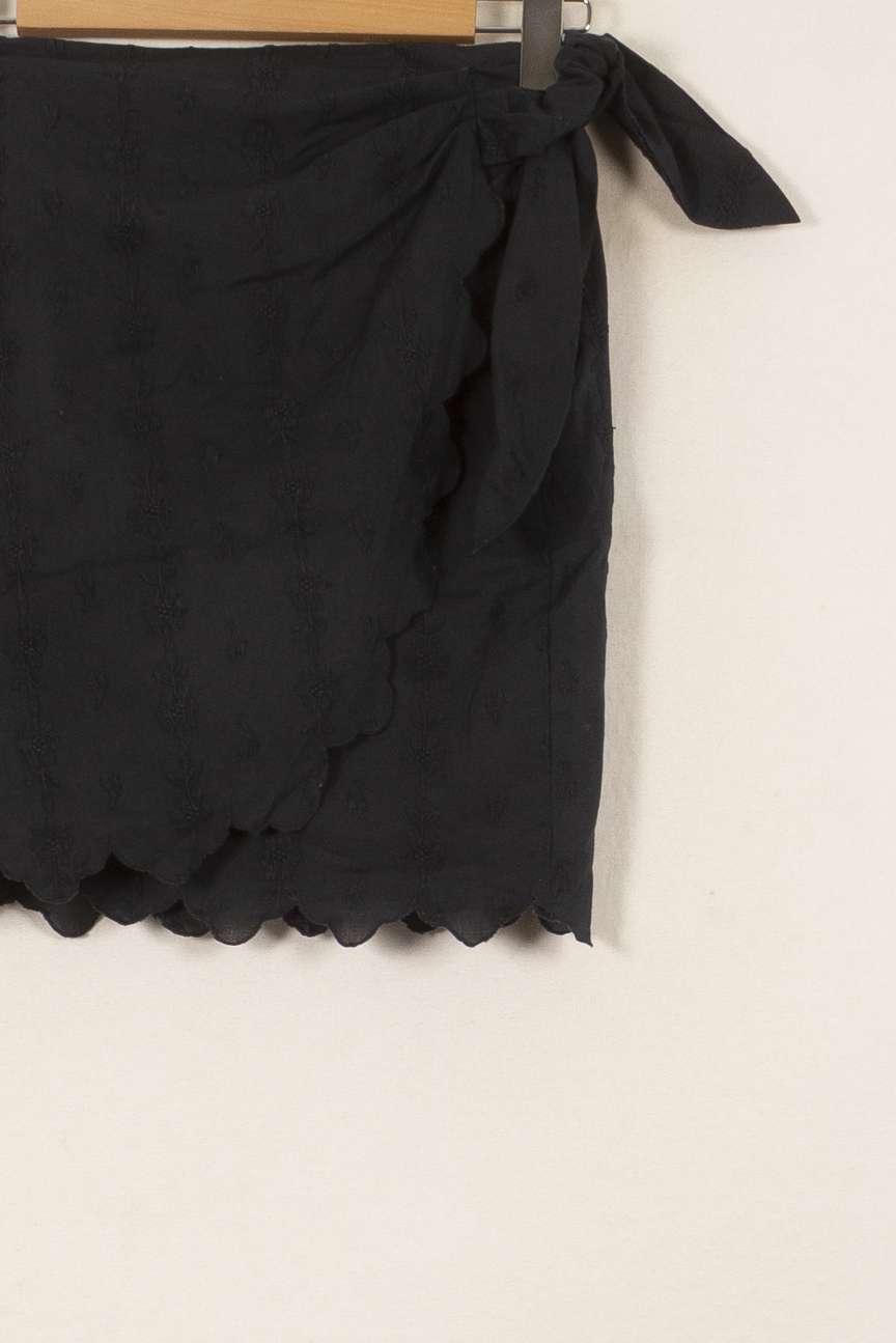 Jupe Portefeuille Noire - Taille S/36 de la marque Louise Misha | PARAD58739 - Vendu par Paradigme - Image 3